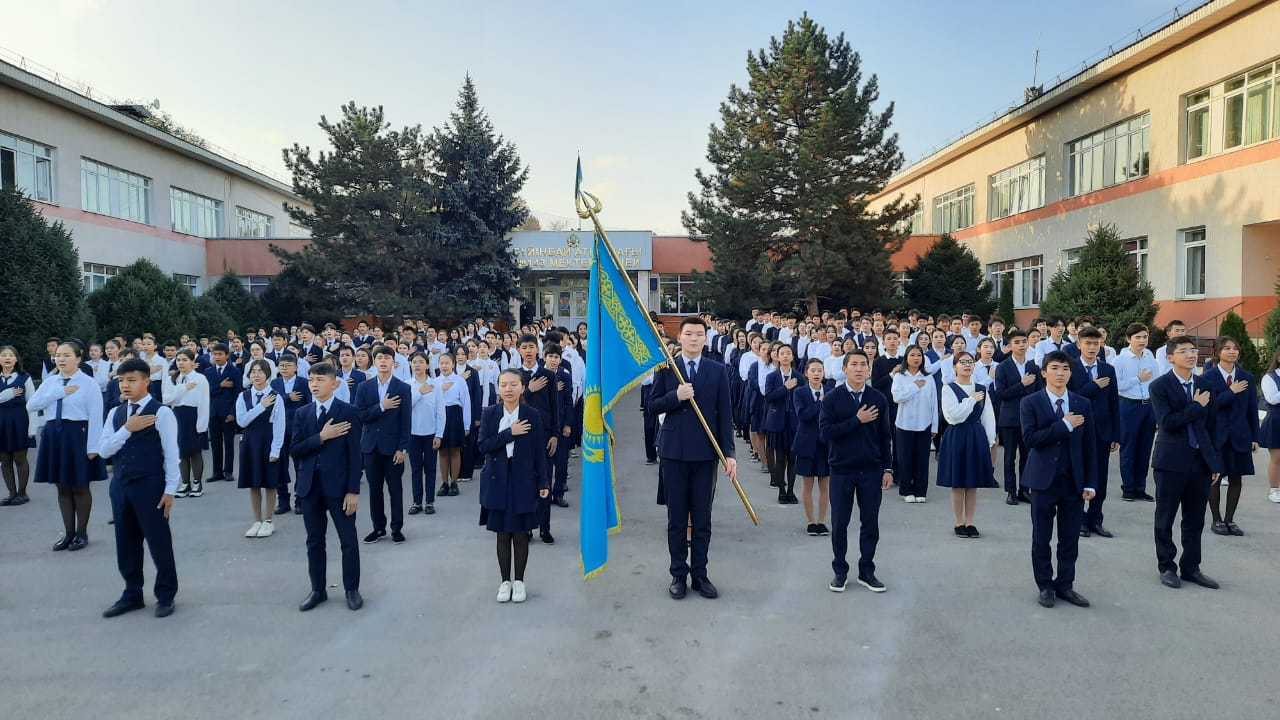 27-қазанында мектеп Президенті мен жаңартылған Мектеп Парламентін салтанатты ұлықтау рәсімі болып өтті