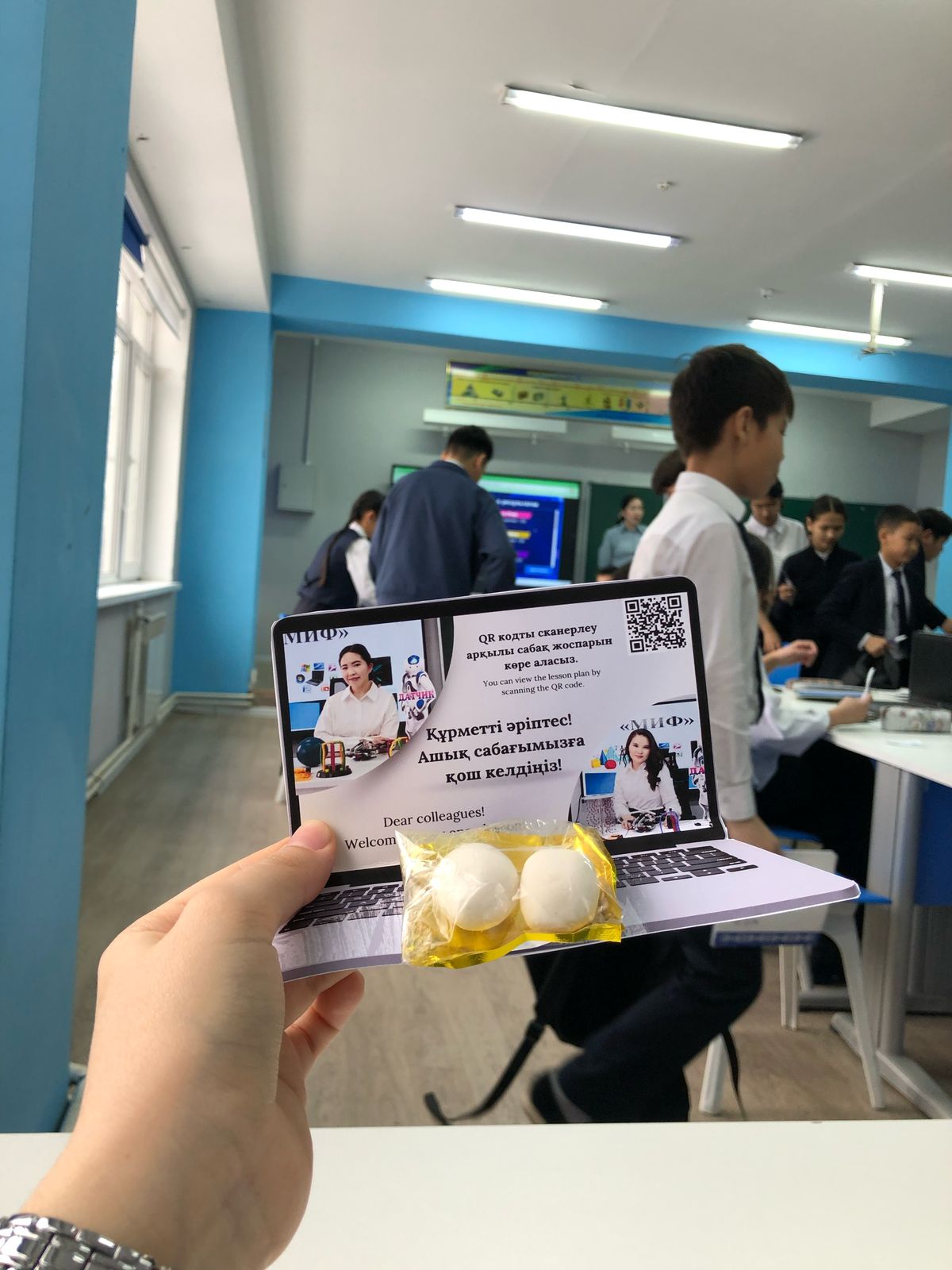 7 “А” сыныбында  "Физикалық есептерді шешудегі информатикалық әдістер"  тақырыбында ашық сабақ өтті.